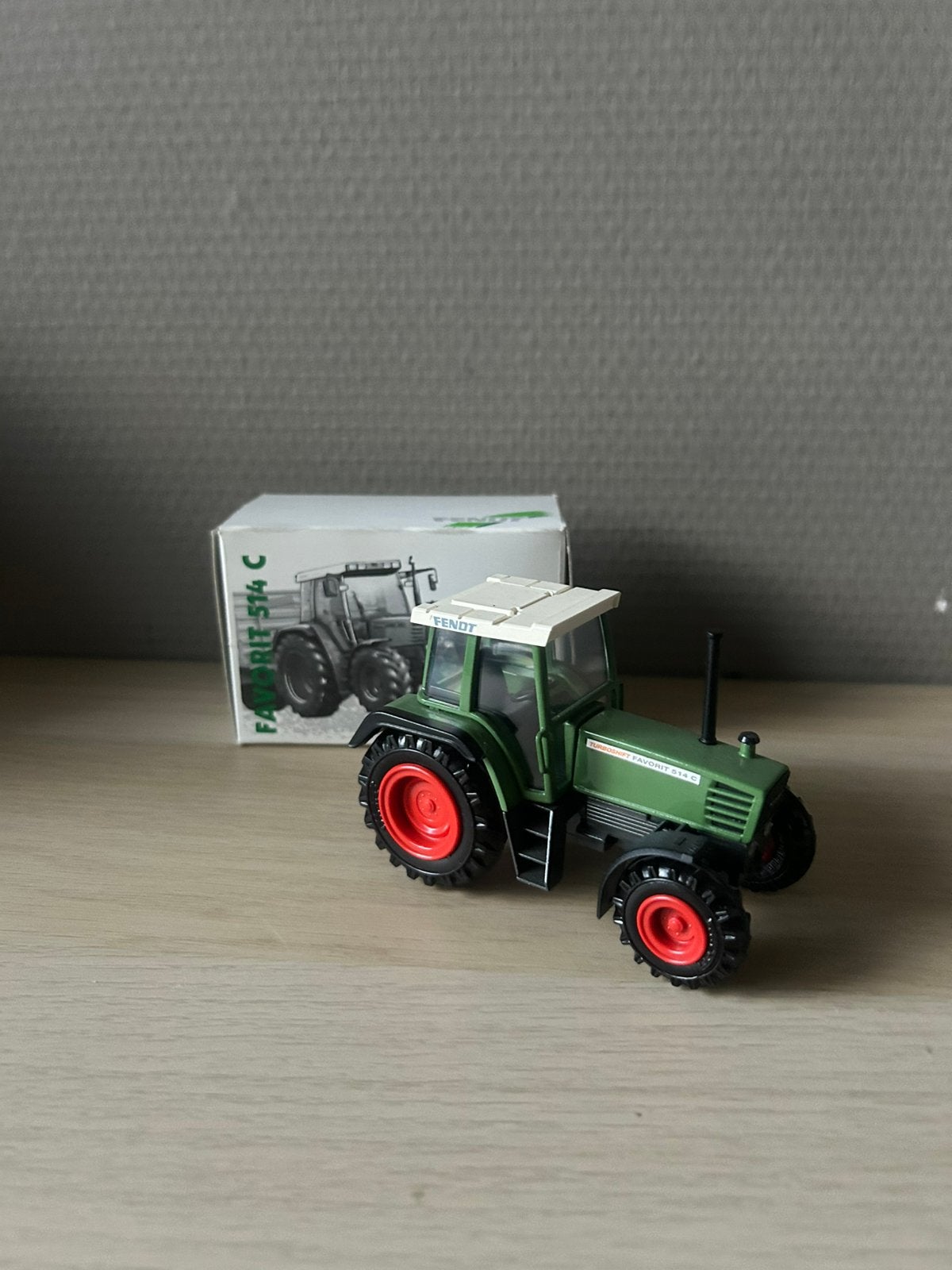 Fendt favorit 514 c, Ophalen of Verzenden, Zo goed als nieuw, Tractor of Landbouw