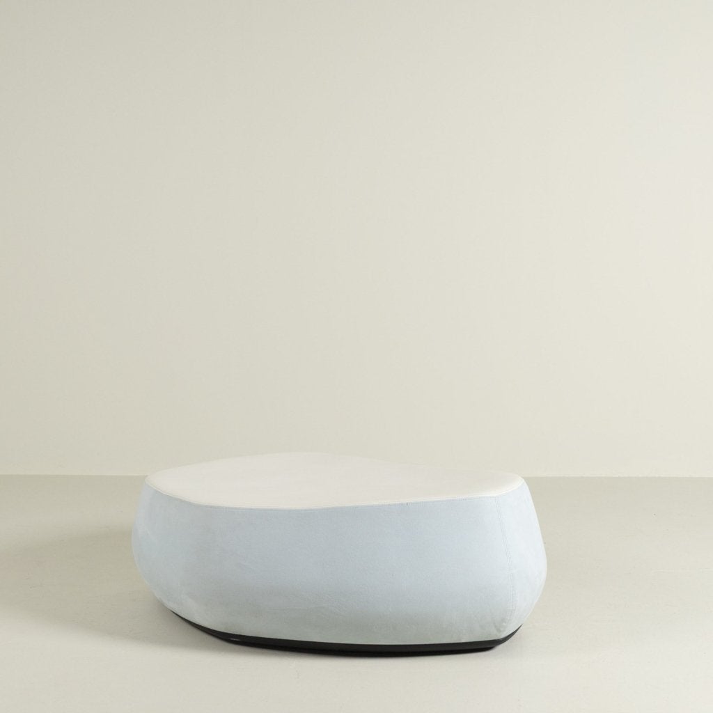 Moroso Fjord Poef Wit/Ijsblauw Leer/Stof, Moroso, Zo goed als nieuw, Niet ingevuld, Niet ingevuld