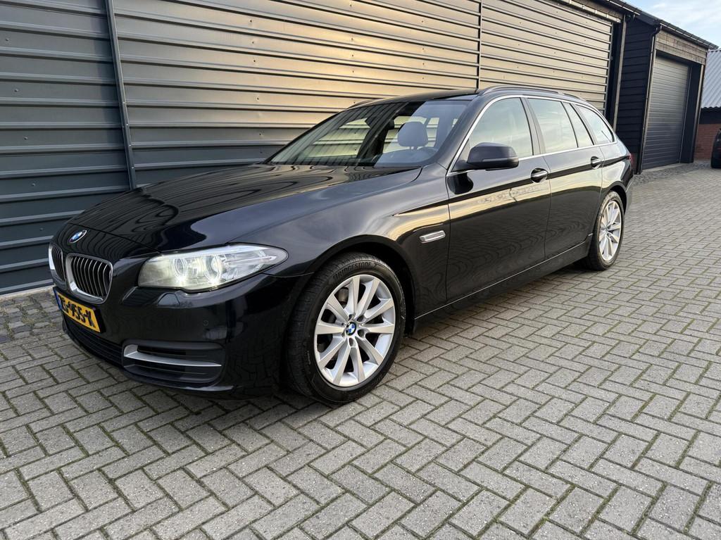 BMW 5-serie Touring 520d Executive Leder nwe revisie motor!, Auto's, BMW, Automaat, Achterwielaandrijving, Euro 6, 2000 kg