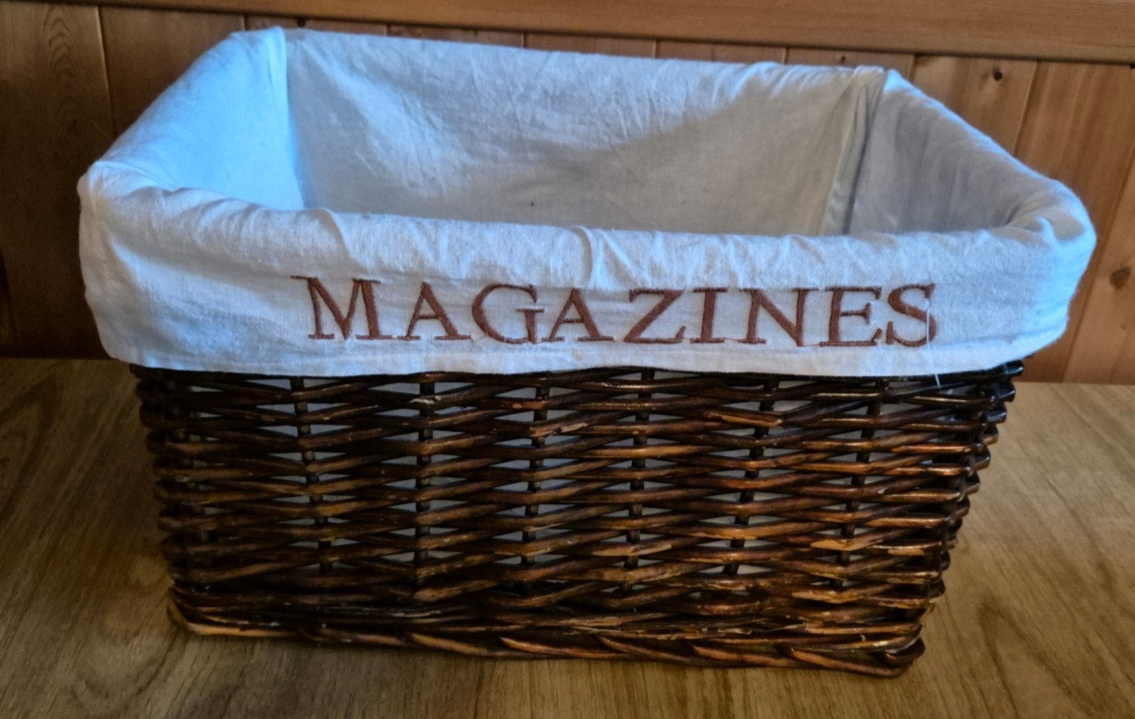 Rieten mand, Huis en Inrichting, Woonaccessoires | Schalen en Manden, Ophalen, Gebruikt, Rechthoekig, Riet