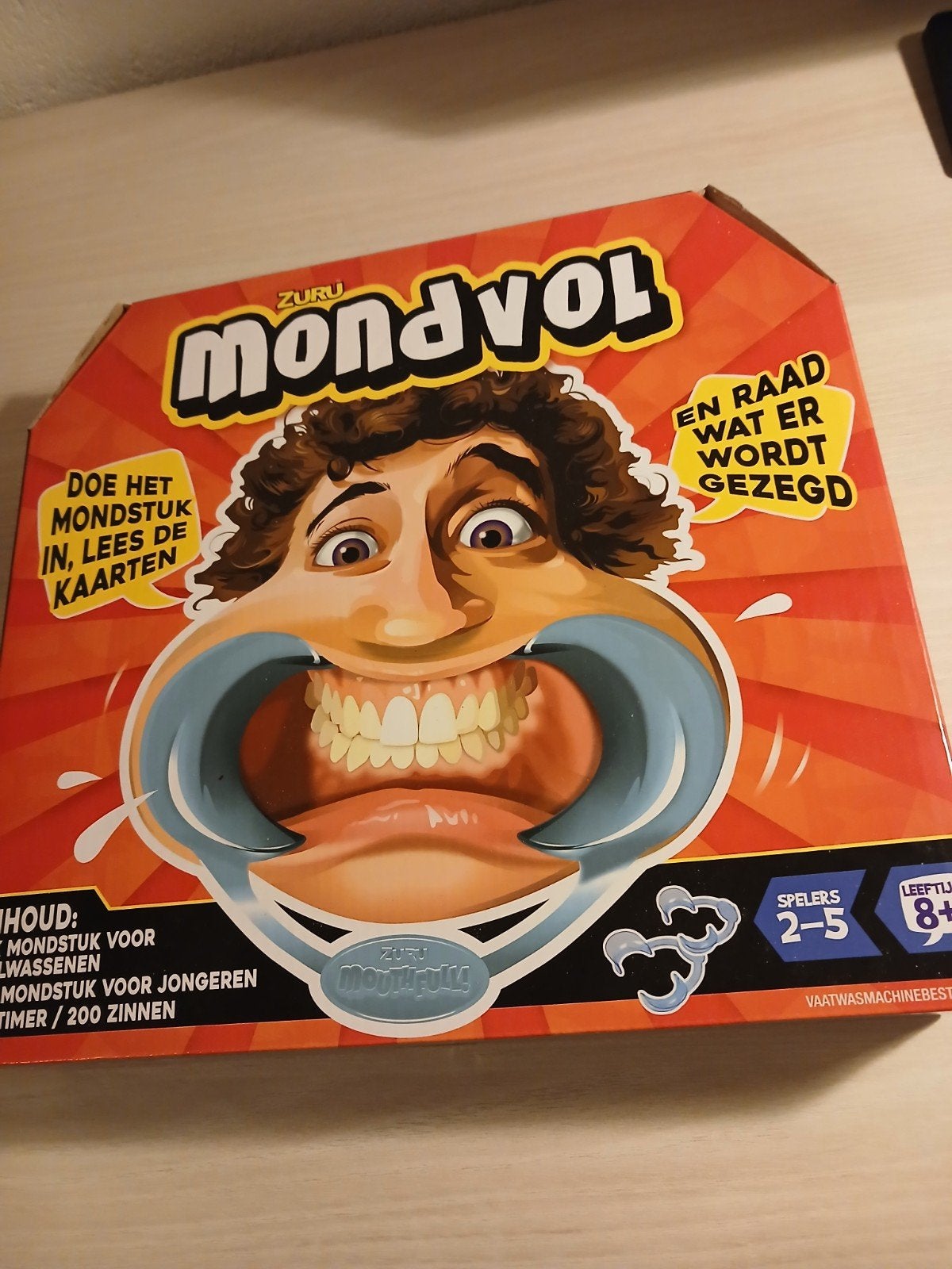 mondvol, nieuw. ophalen, Ophalen, Nieuw