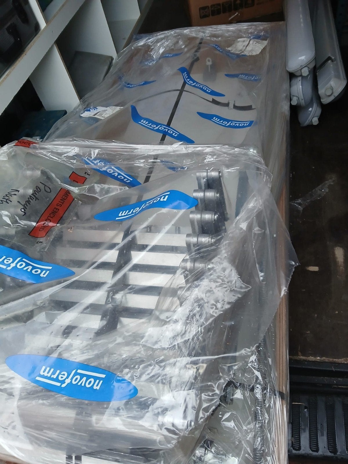 aluminium vlizotrap novoferm type 2420, Ophalen, Nieuw