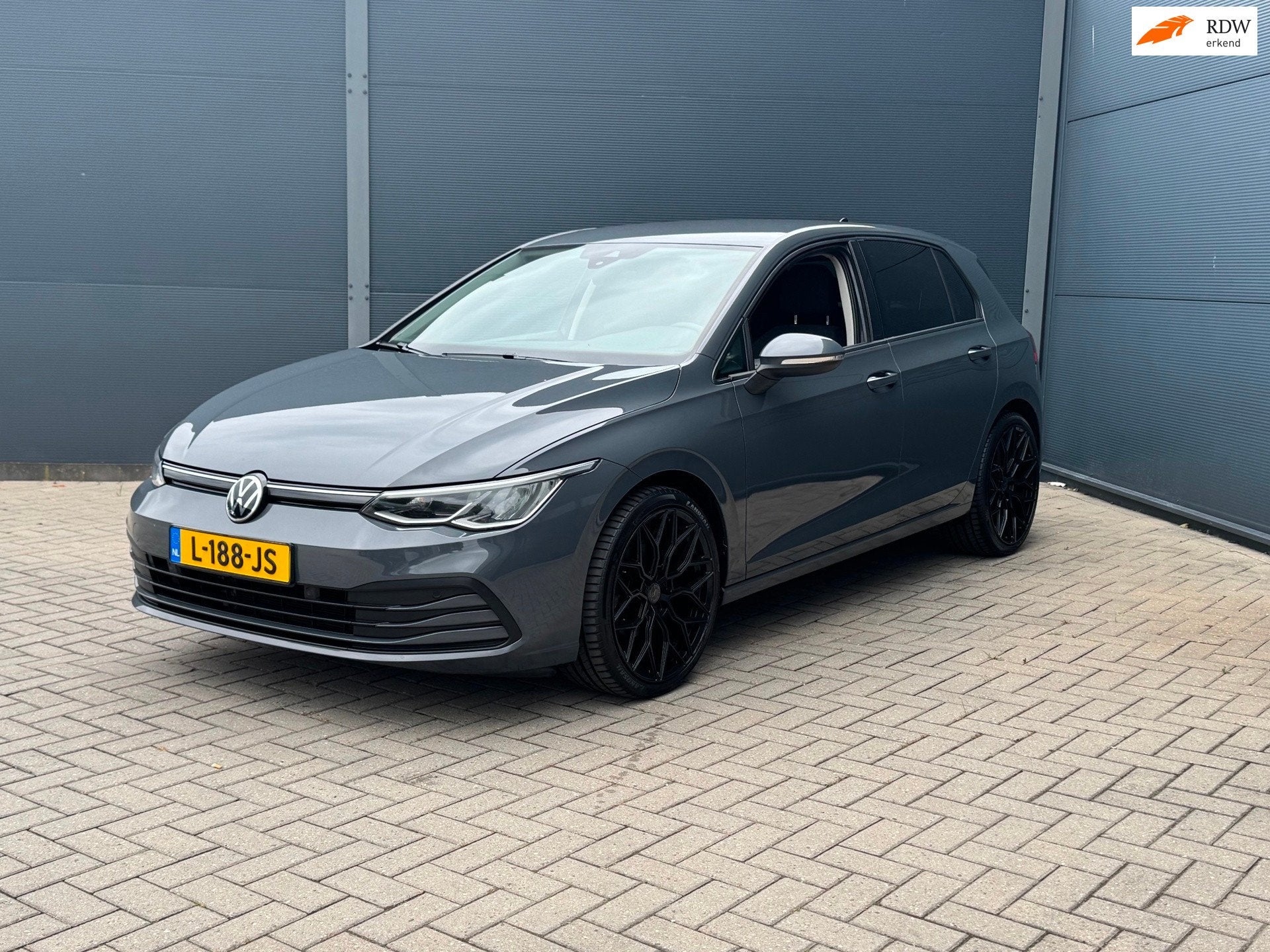 Volkswagen Golf 1.5 eTSI R-Line Pdc / Navi / Carplay / Digid, 4 cilinders, 150 pk, Bedrijf, Automatische klimaatregeling