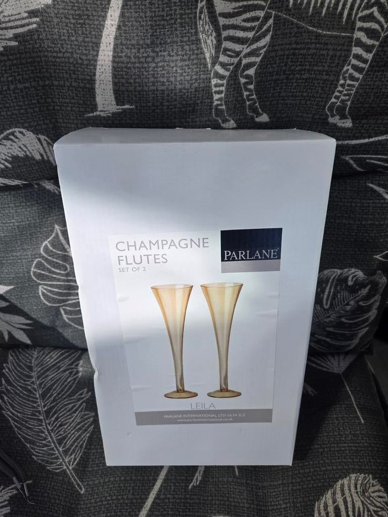 2 champagne glazen, Ophalen, Glas of Glazen, Nieuw, Glas