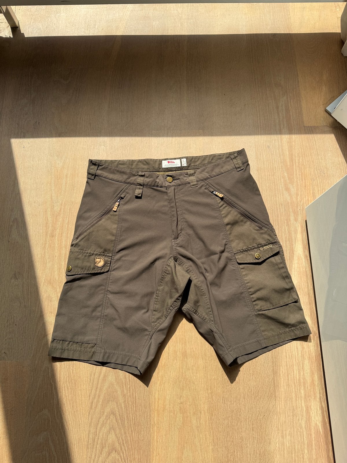 Prachtige Fjallraven abisko short  maat 52  Kleur groen, Ophalen of Verzenden, Zo goed als nieuw, Maat 52/54 (L), Groen
