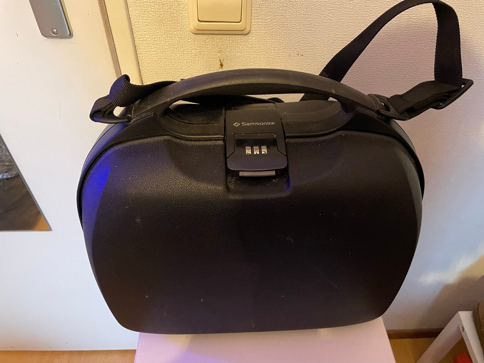 Samsonite Travel Beautycase - Zwart Hardcase met Cijferslot, Gebruikt, Zwart, Ophalen of Verzenden, Met slot