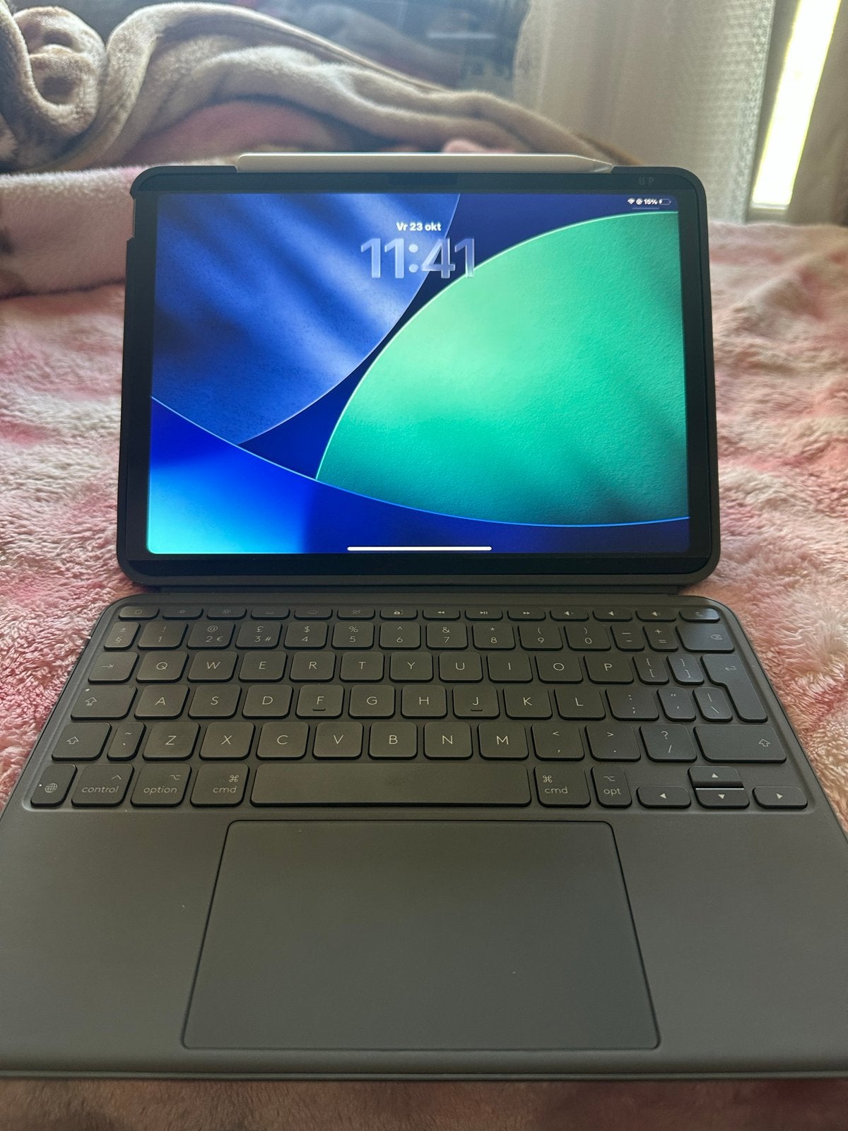 iPad Air M3 11 inch met Apple Pencil Pro en accessoires, Apple iPad Air, 11 inch, Ophalen of Verzenden, Zo goed als nieuw