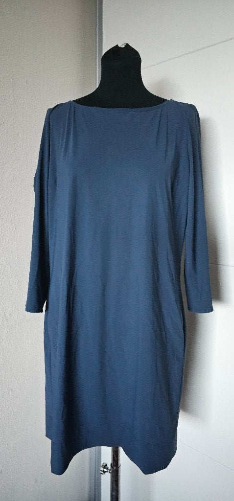 La Dress by Simone jurk - Maat M (11224), Maat 38/40 (M), Blauw, Ophalen of Verzenden, Knielengte