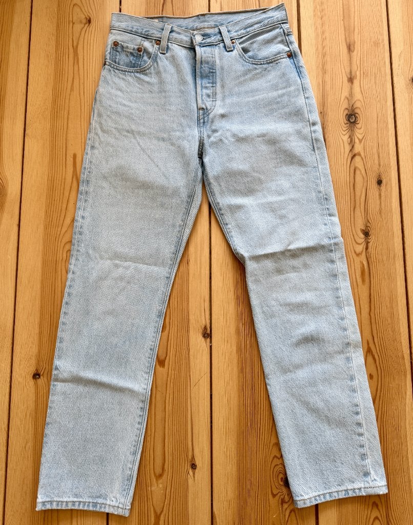 Levi's 501 Jeans Spijkerbroek - Blauw Denim - W25 L28, Blauw, Ophalen of Verzenden, Zo goed als nieuw, W27 (confectie 34) of kleiner