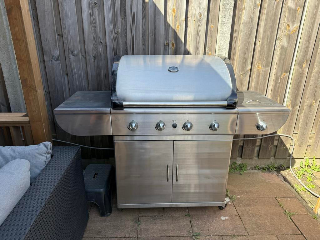 Rvs gas barbecue met 4 branders en warmhoud pit, Ophalen, Gebruikt