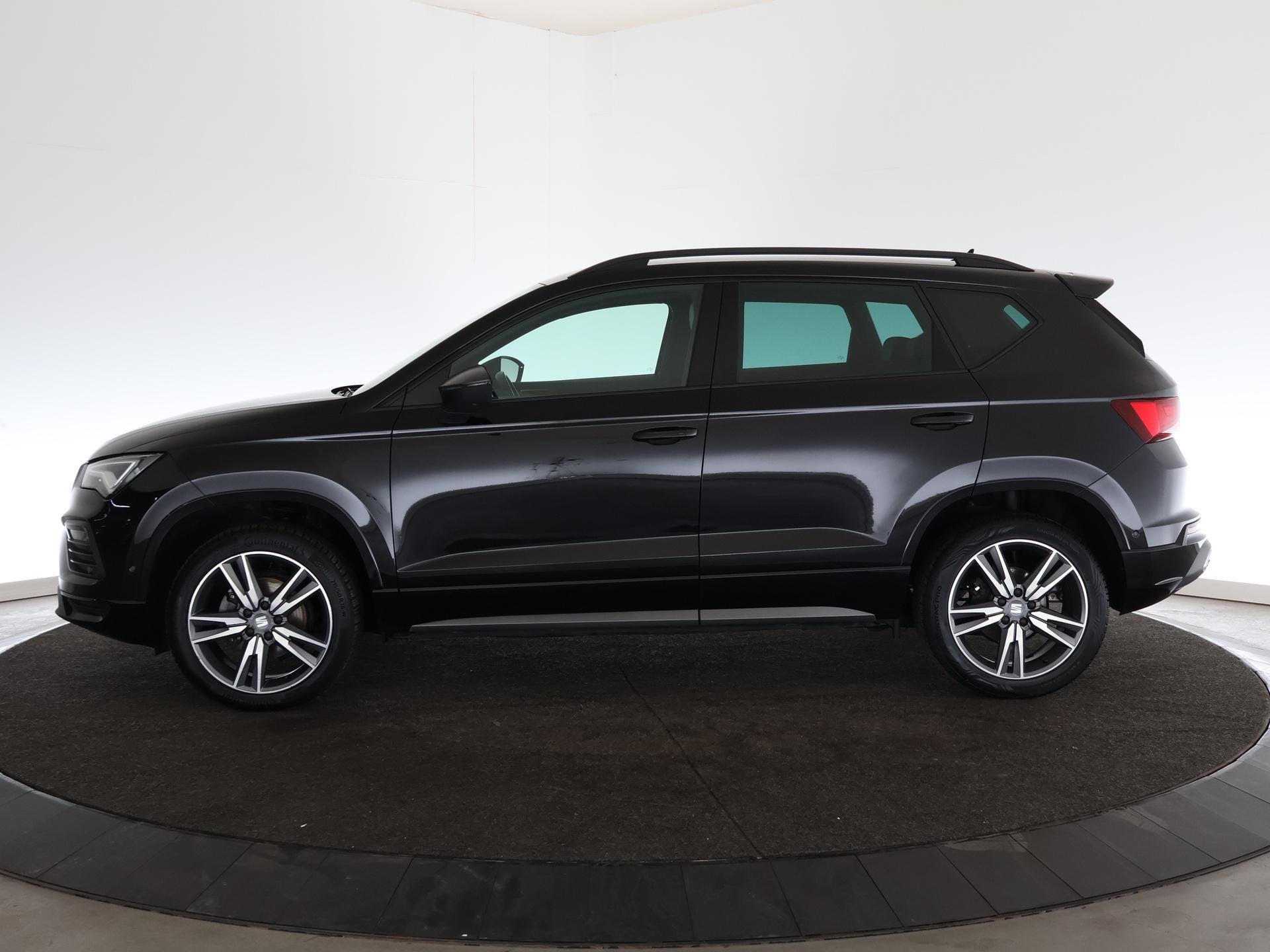 SEAT Ateca 1.0 TSI FR Business Intense Stoelverwarming/ Stuu, Auto's, Voorwielaandrijving, 12 maanden, Gebruikt, Ateca