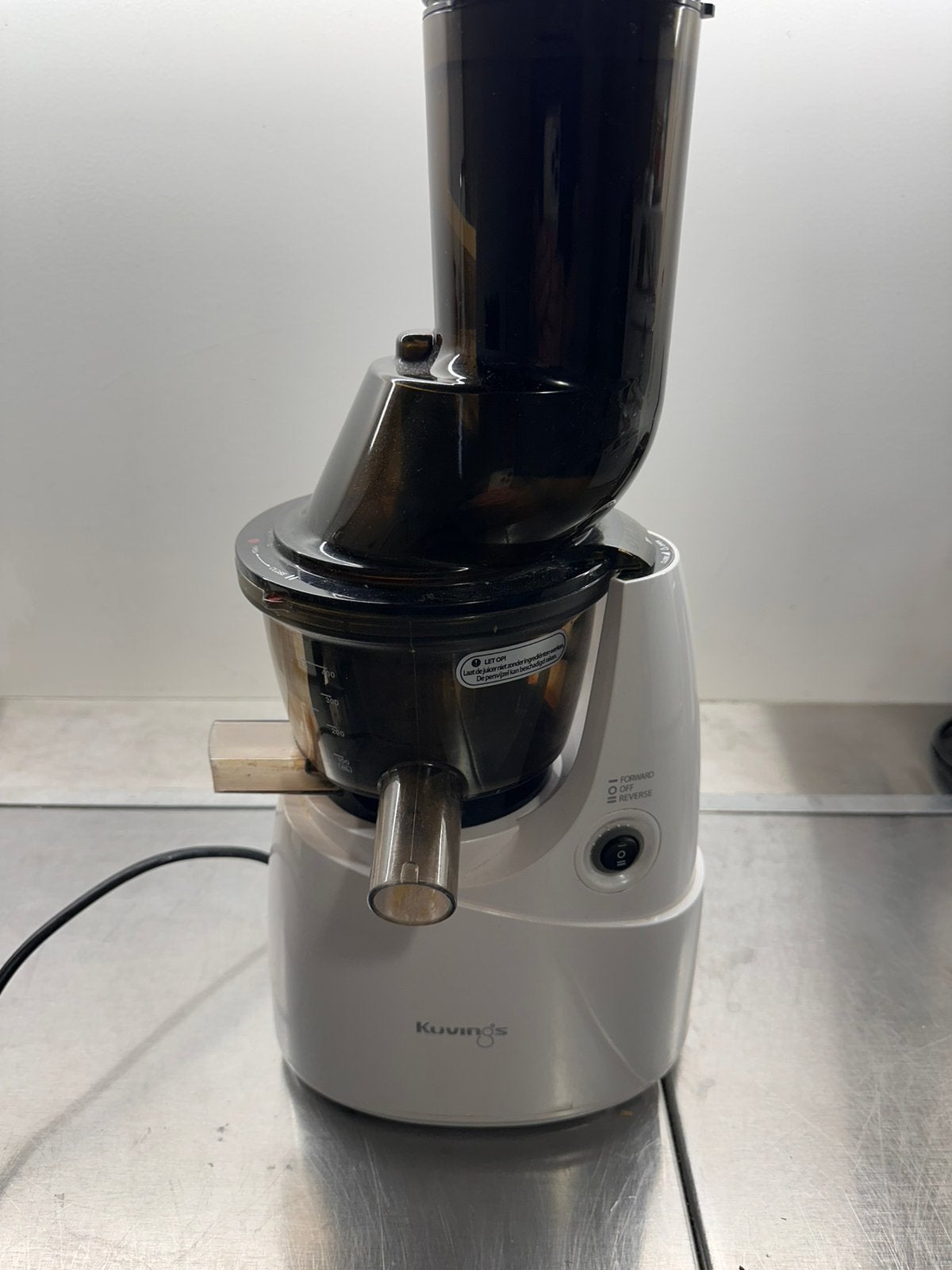 Kuvings ns-621ces slow juicer, Witgoed en Apparatuur, Juicers, Ophalen, Gebruikt, Elektrisch, Slowjuicer