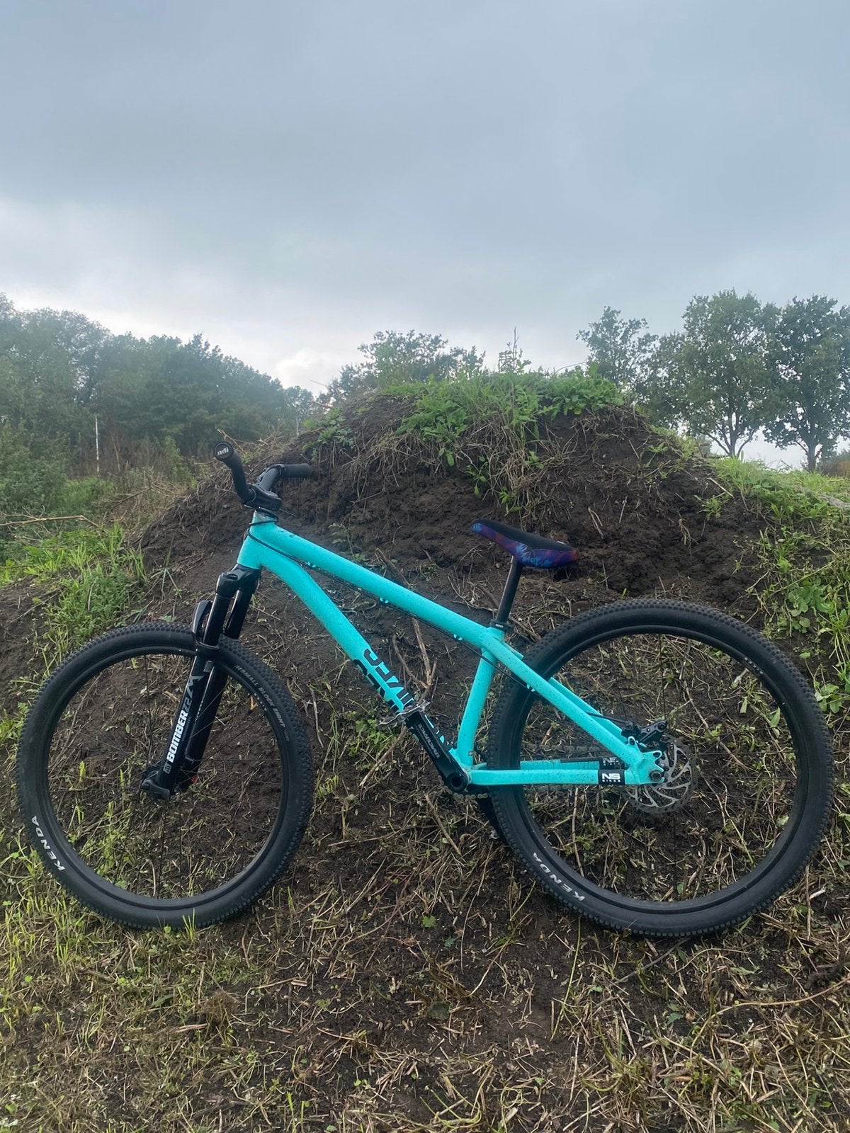 Dirt jumper, Fully, Ophalen of Verzenden, Zo goed als nieuw, Overige merken