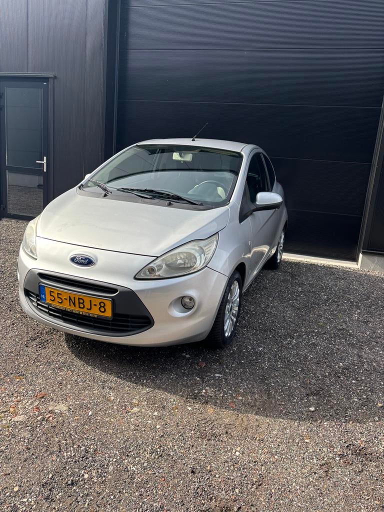 Ford Ka 1.2 51KW 2010 Grijs, Auto's, Ford, Particulier, Ka, Benzine, B, Hatchback, Handgeschakeld, Origineel Nederlands, Zilver of Grijs