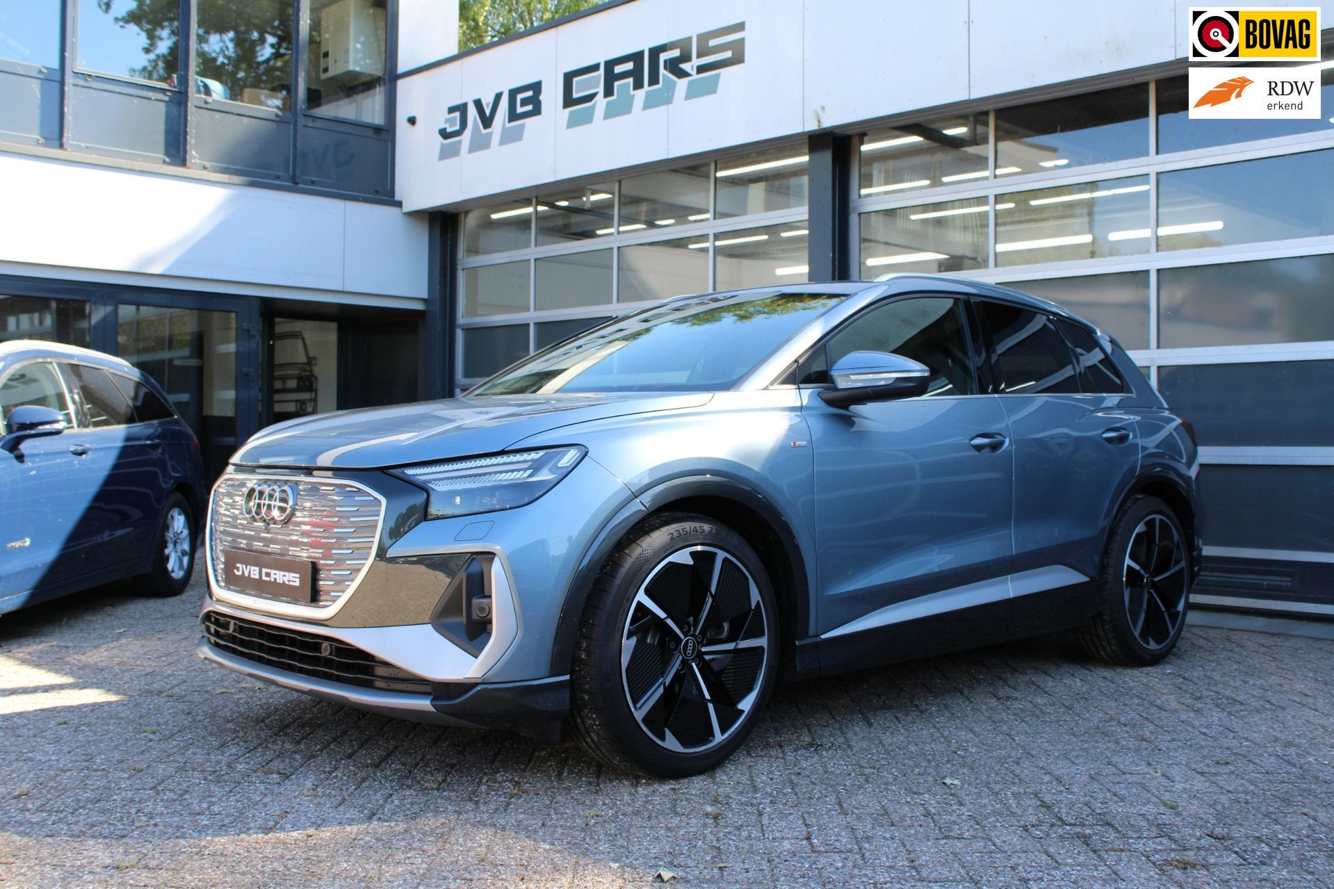 Audi Q4 e-tron 45 quattro S edition 82 kWh/S-Line/pano/leder, Auto's, Automaat, Gebruikt, Blauw, Adaptive Cruise Control