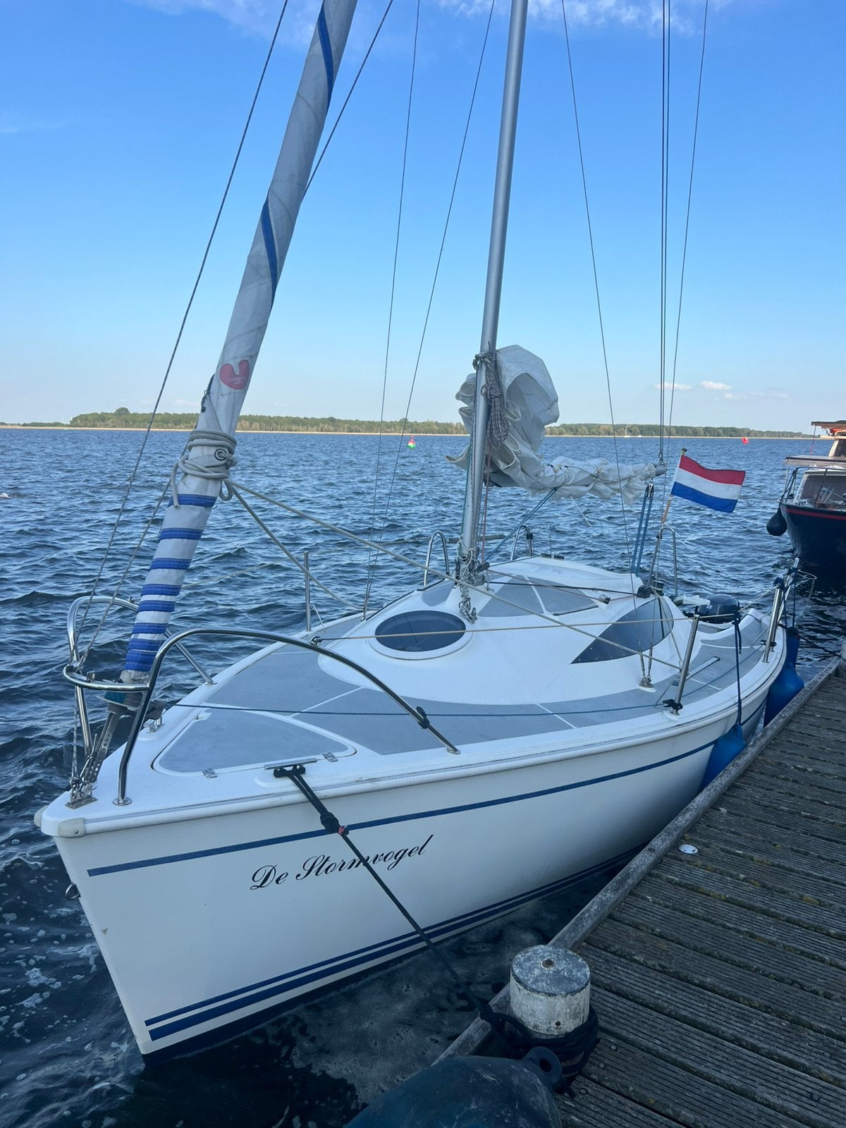 Nette Majestic Joy 20ft (jeanneau ) met nieuwe yamaha moter, Watersport en Boten, Kajuitzeilboten en Zeiljachten, Ophalen, Jeanneau