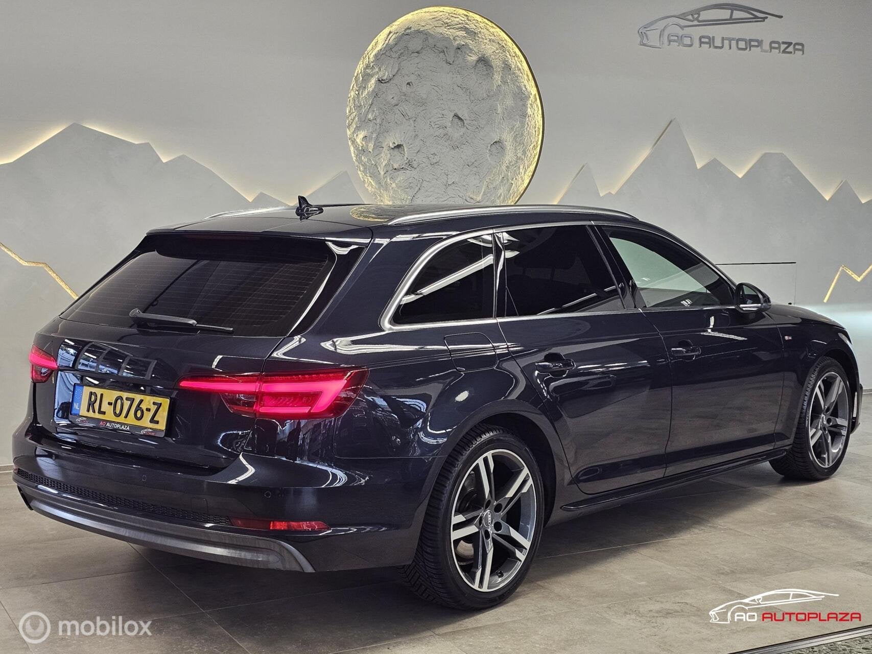 Audi A4 Avant 1.4 TFSI Sport 3x S line Carplay/Trekhaak/NAP, Euro 6, 4 cilinders, 150 pk, Blauw