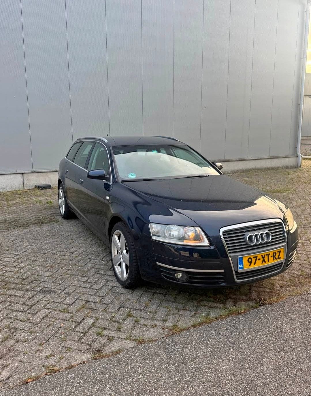 Audi A6 2.0 Tfsi Avant 125KW 2007 Blauw (defect), Auto's, Audi, Voorwielaandrijving, 4 cilinders, 1984 cc, Blauw
