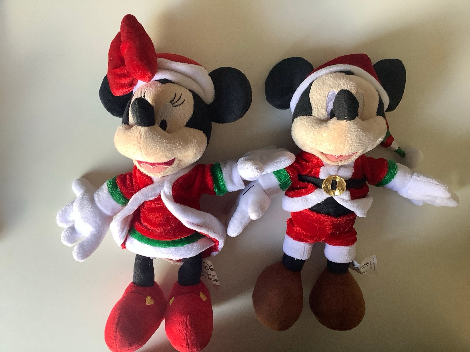 Disney Mickey en Minnie Mouse Kerst Knuffels, Disney, Overige typen, Ophalen of Verzenden, Zo goed als nieuw