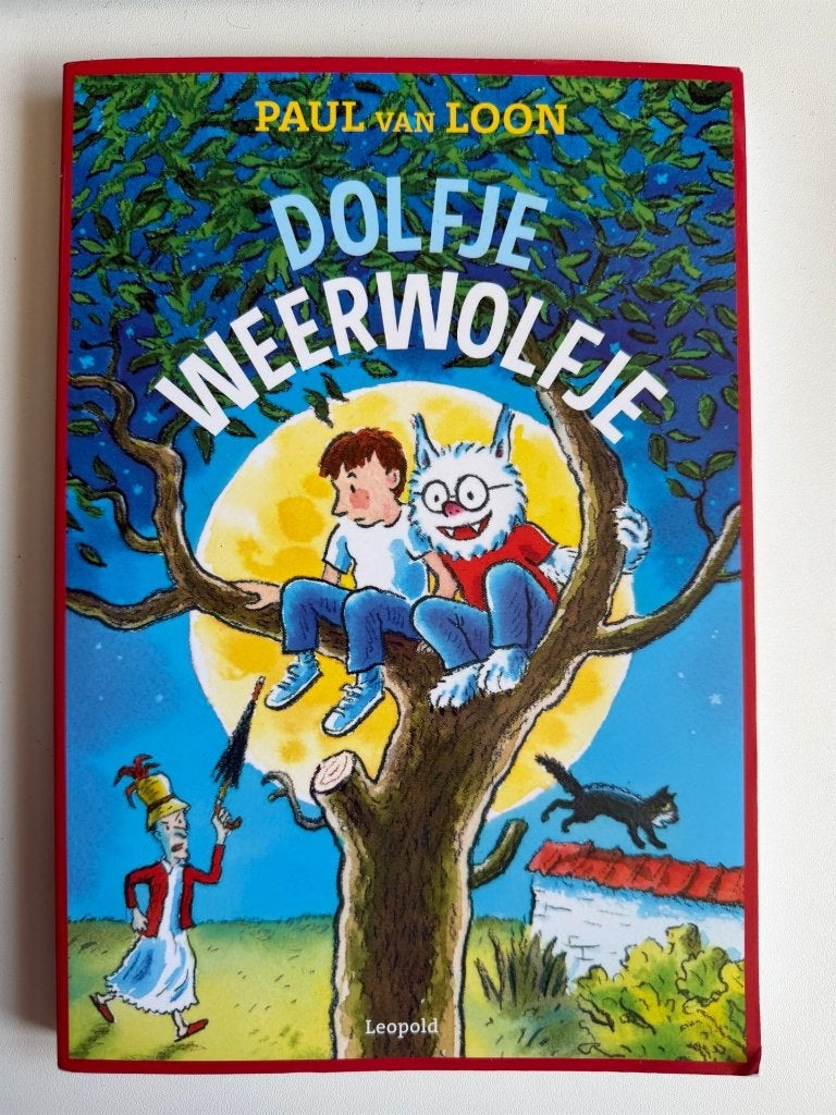 Dolfje Weerwolfje 1 - Dolfje Weerwolfje Boek, Fictie algemeen, Paul van Loon, Ophalen of Verzenden, Zo goed als nieuw