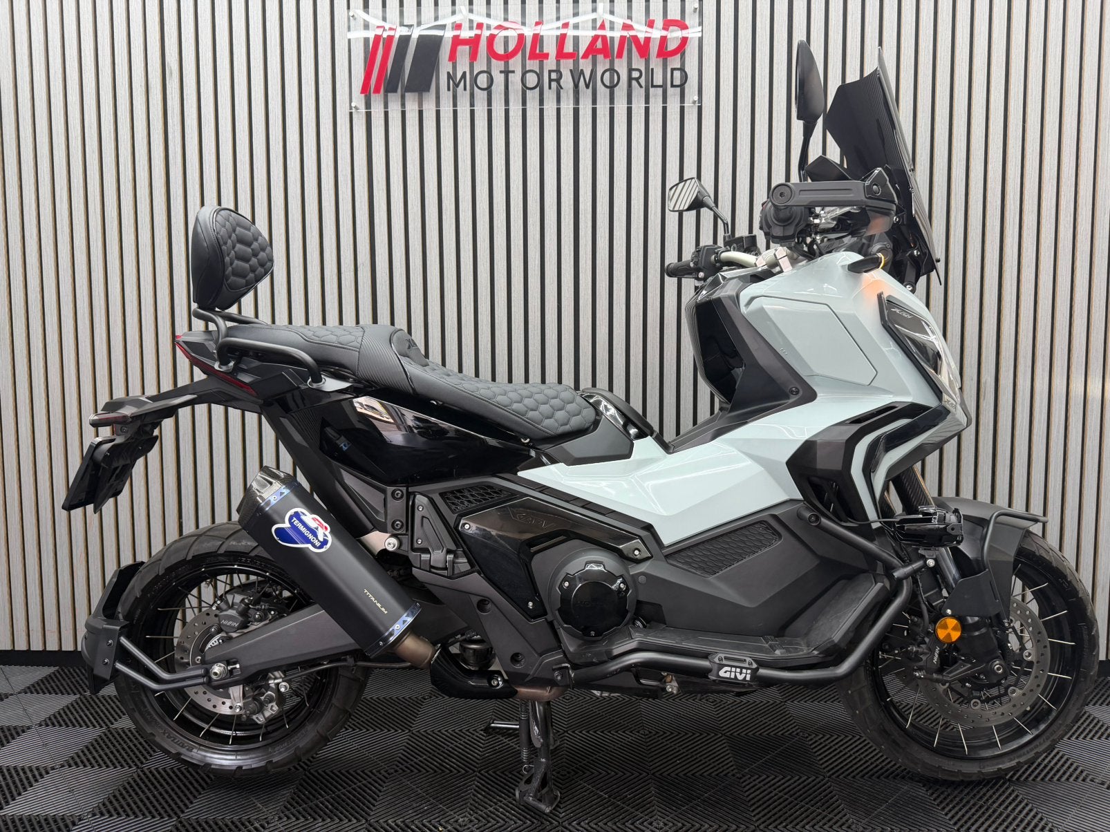 Honda X-ADV 750 2024 Pico Blue Termignoni XADV X ADV, Bedrijf, Meer dan 35 kW, Automaat, 2 cilinders