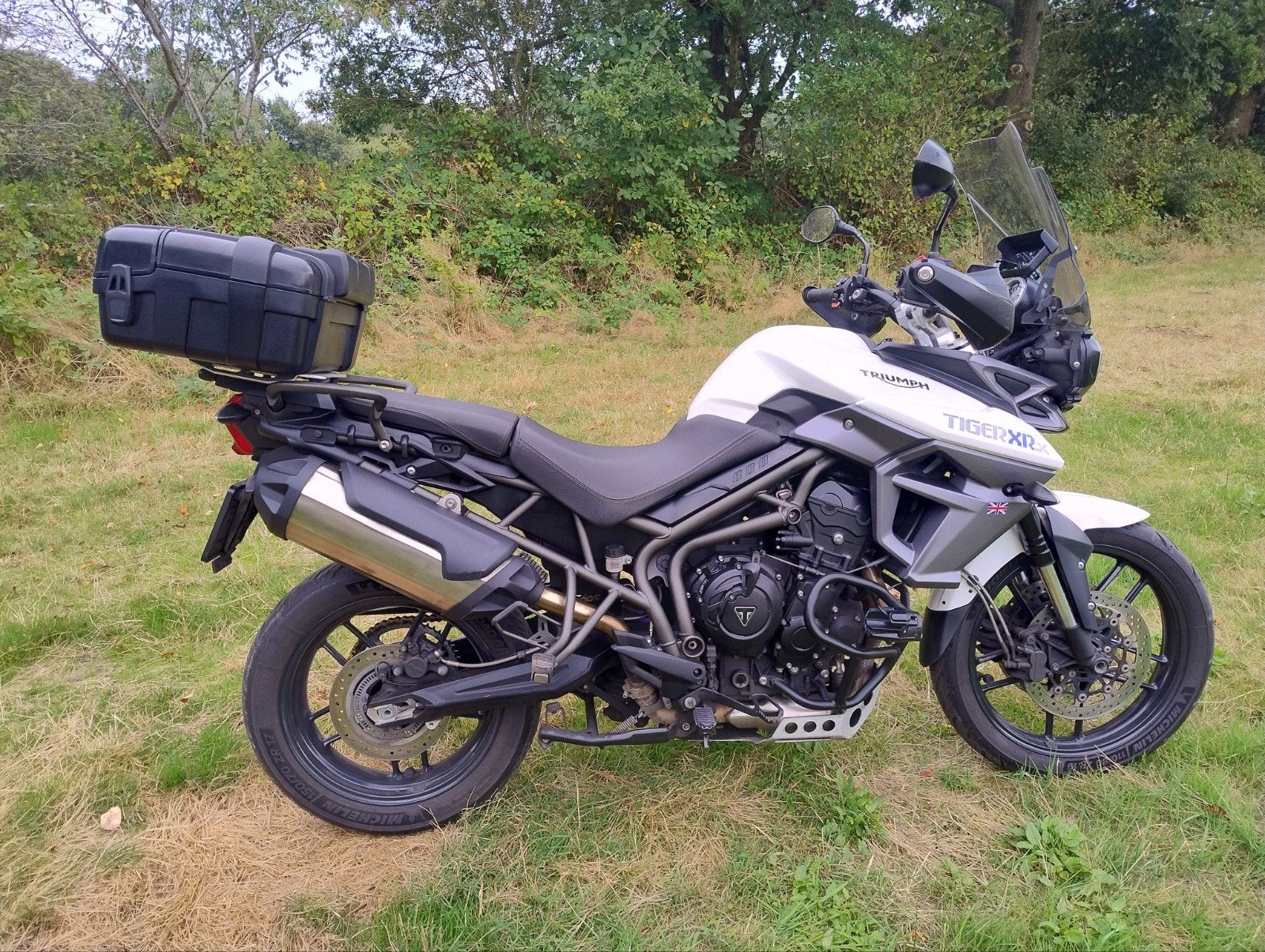 Triumph Tiger 800 XRx - in zeer nette staat 2015 Nederlands, Motoren, ABS, Motorrijbewijs A, Gebruikt, 3 cilinders
