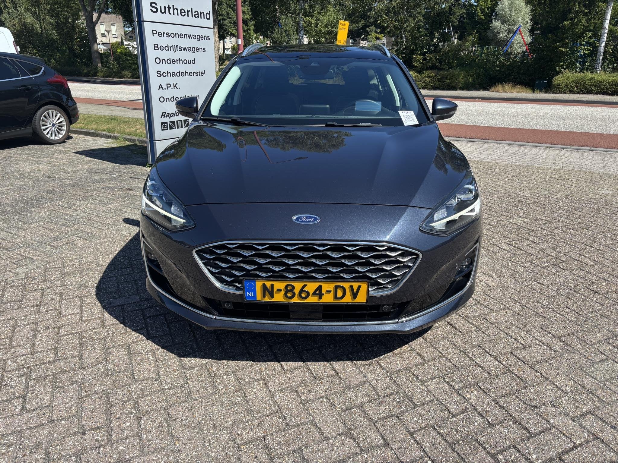 Ford Focus Wagon 1.0 EcoBoost Vignale 125pk | Panoramadak |, Auto's, Ford, 125 pk, Gebruikt, 23 km/l, 999 cc