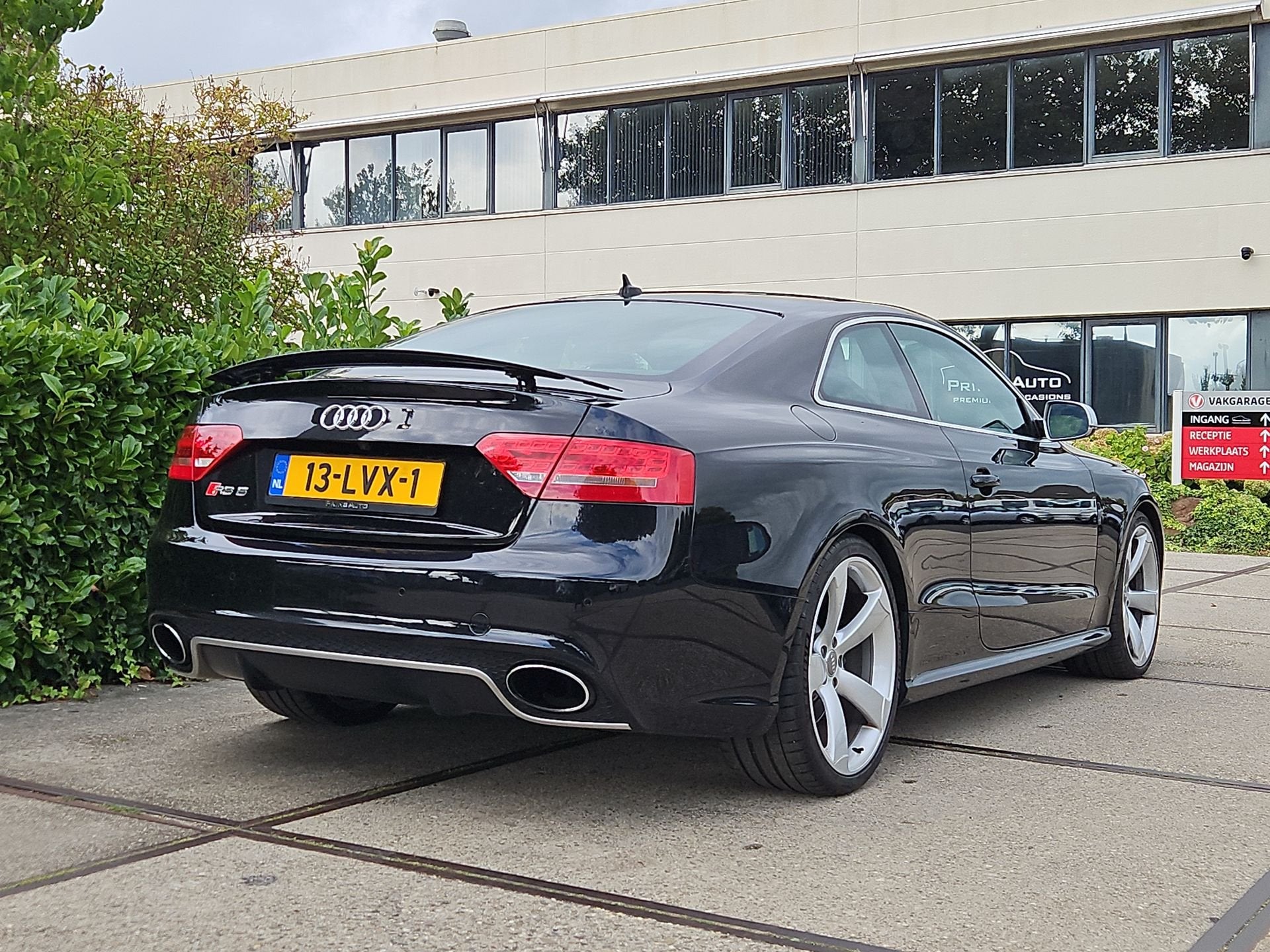 Audi A5 Coupé 4.2 FSI RS 5 quattro |RS5 UNIEK|STOELVERW|CAM, Auto's, Gebruikt, RS5, Zwart, Origineel Nederlands