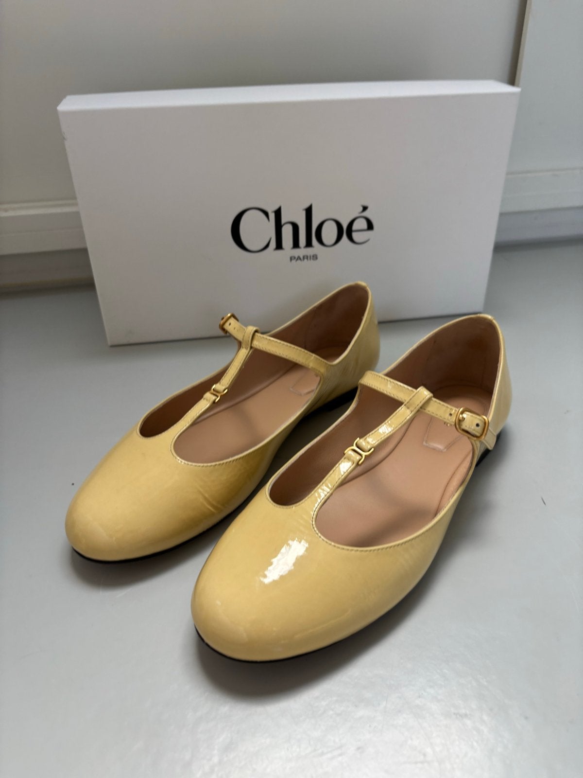 Chloe Marcie patent lederen Mary Jane flats maat 38, Beige, Zo goed als nieuw, Ballerina's, Ophalen of Verzenden