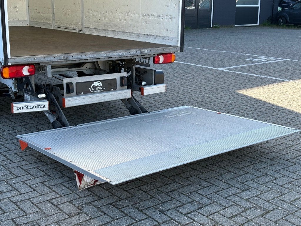 Peugeot BOXER 2.2 HDI 140PK Bakwagen Laadklep / Zijdeur / Cl, Auto's, Wit, Navigatiesysteem, Te koop, 750 kg