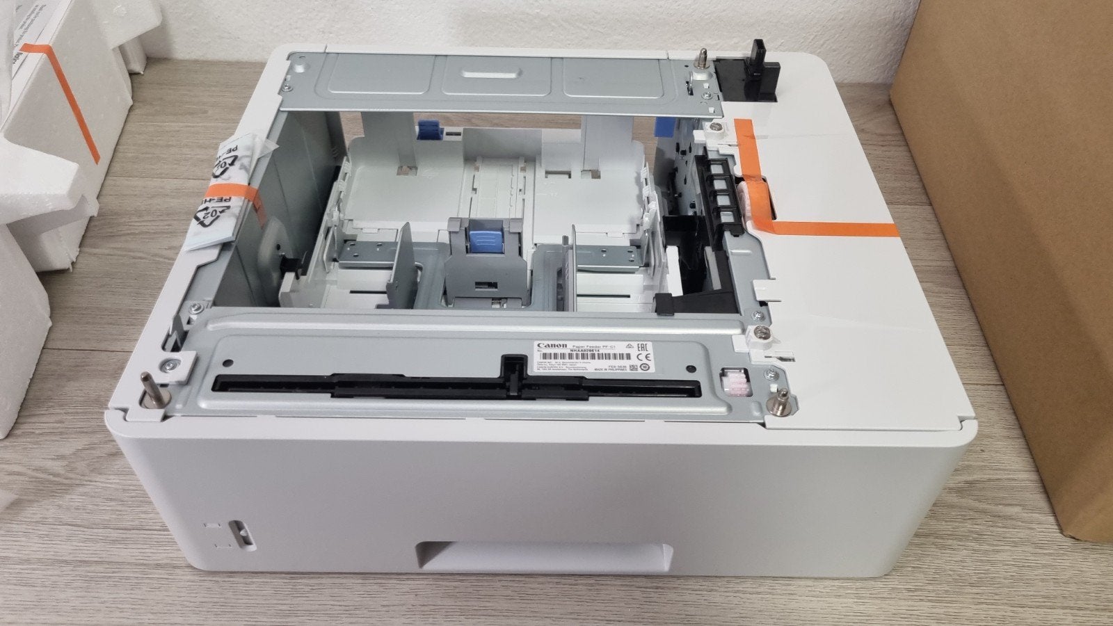 2x Canon PF-C1 paper feeder 550 vel papier cassette tray, Computers en Software, Printers, Ophalen of Verzenden, Nieuw, Kopieermachine