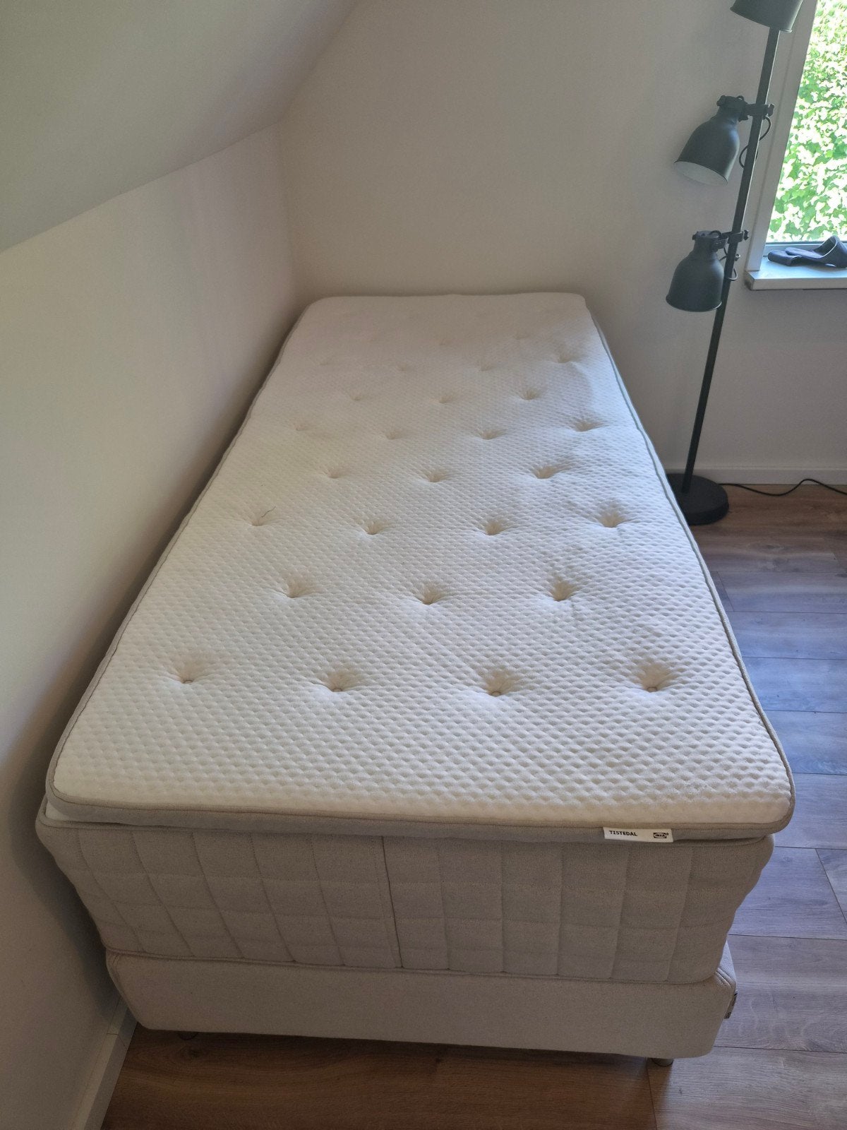 Eenpersoonsbed TISTEDAL, Huis en Inrichting, Ophalen, Gebruikt, 90 cm, Eenpersoons