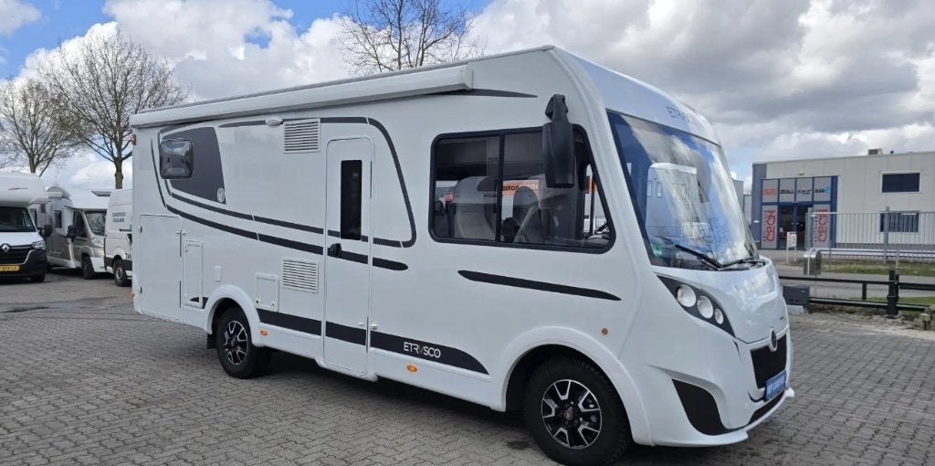 Integraal camper voor 4 personen te huur!, Caravans en Kamperen, Verhuur