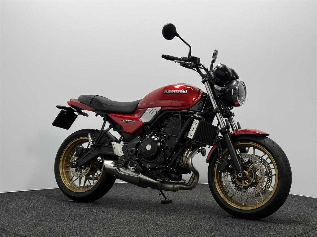 Kawasaki Z650 RS, 649 cc, Bedrijf, Meer dan 35 kW, Traction Control