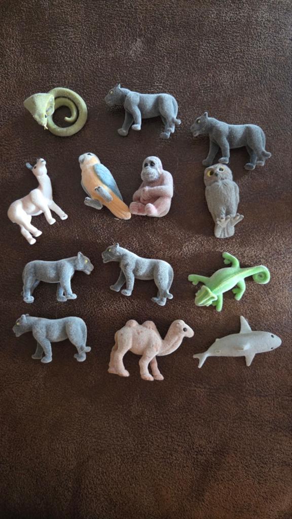 Verzameling van 13 Flocked Dierenfiguren, Ophalen of Verzenden, Gebruikt
