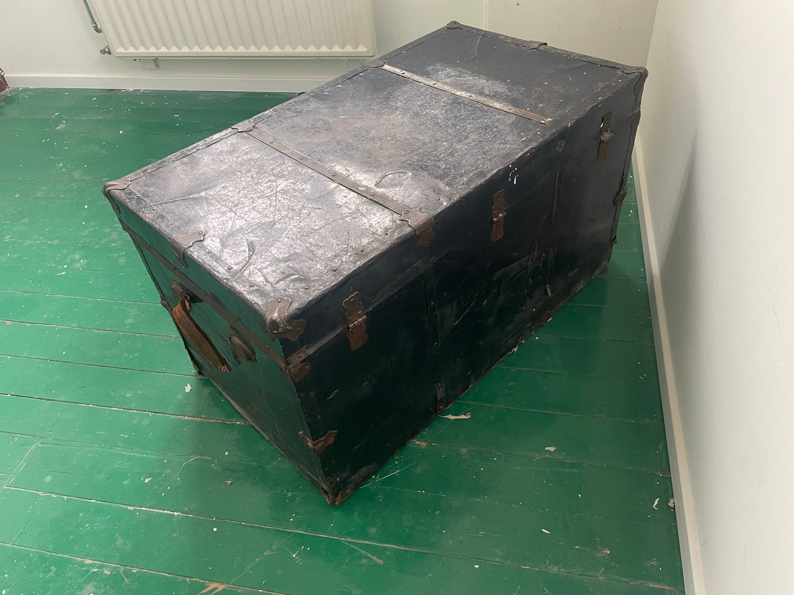 Vintage ijzeren kist, Antiek en Kunst, Ophalen