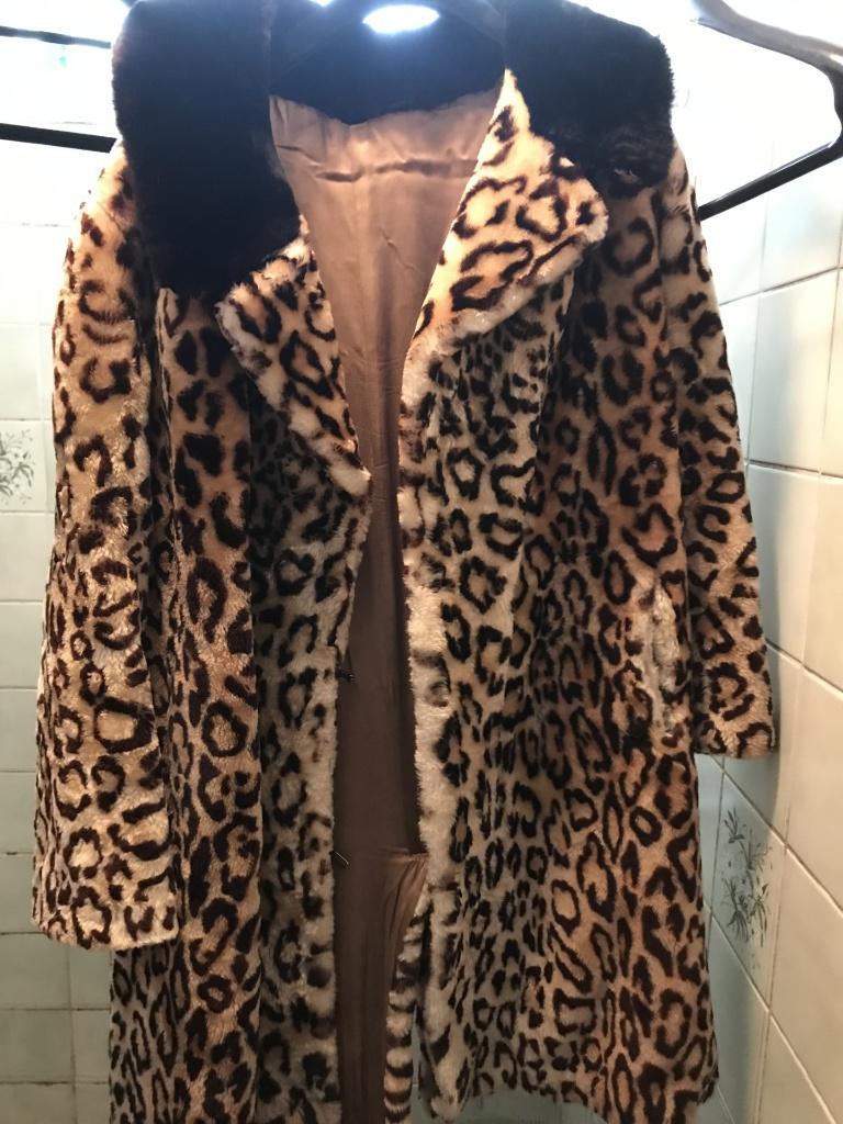 echte vinted bontjas, Kleding | Dames, Bruin, Bijenkorf, Maat 42/44 (L), Ophalen of Verzenden