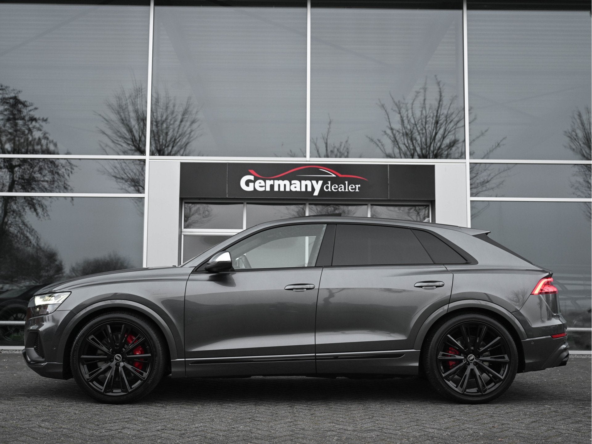 Audi SQ8 4.0TDI 436pk quattro Softclose L-Matrix-HD Pano Luc, Auto's, Audi, Gebruikt, Met garantie (alle), Leder, Bedrijf