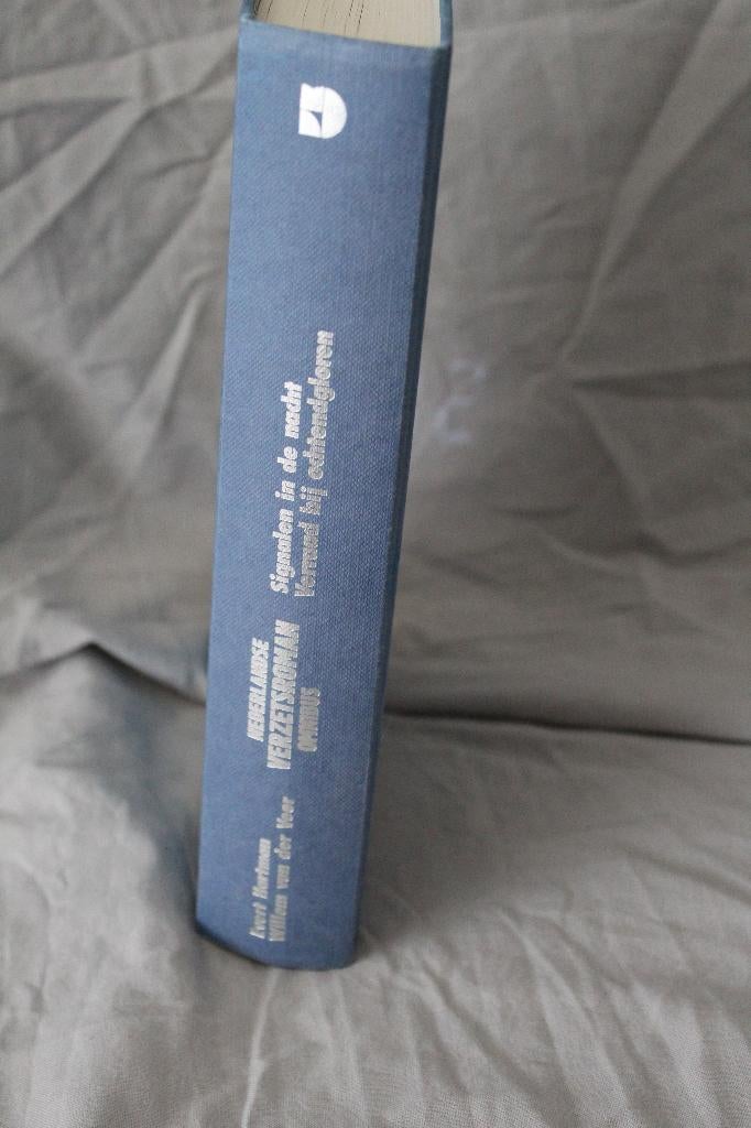 2 WO2 verhalen in 1 boek: Nederlandse Verzetsroman Omnibus, Boeken, Ophalen, Gelezen, Diverse auteurs
