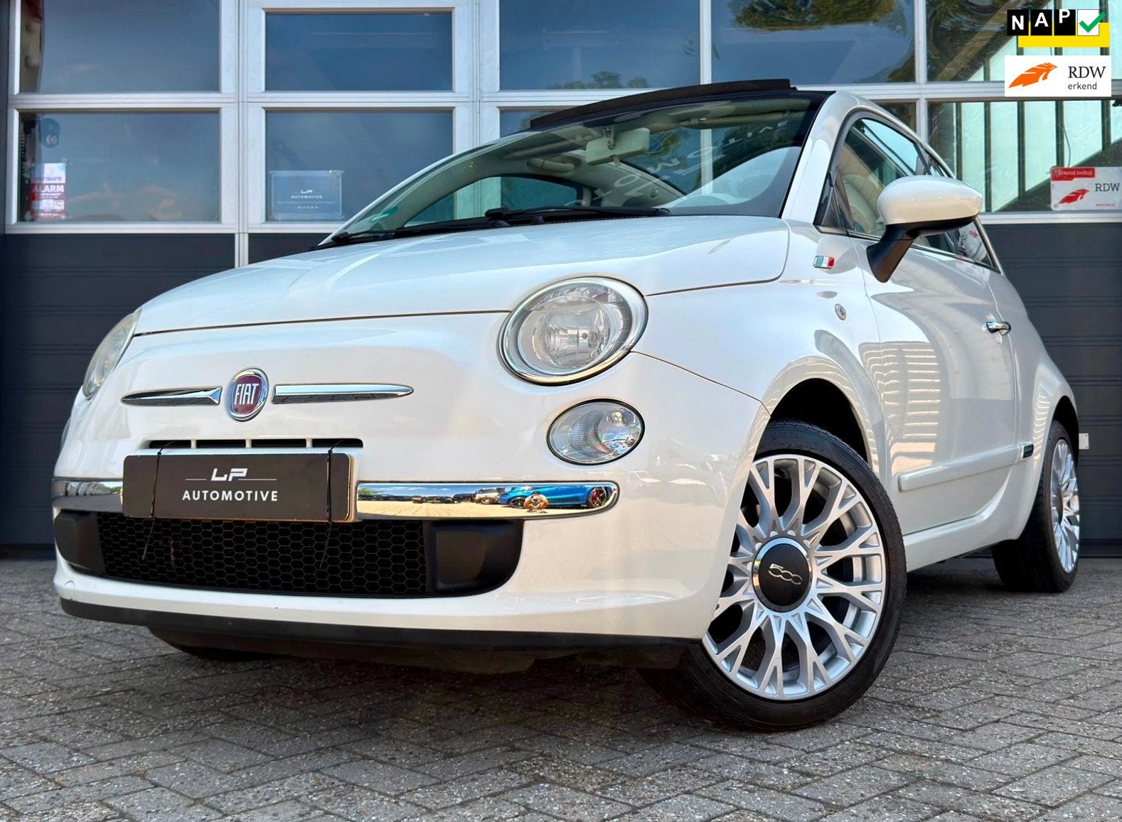 Fiat 500 C 0.9 TwinAir Lounge / NL-auto / NAP / APK+Beurt, Euro 5, 86 pk, Gebruikt, Cabriolet