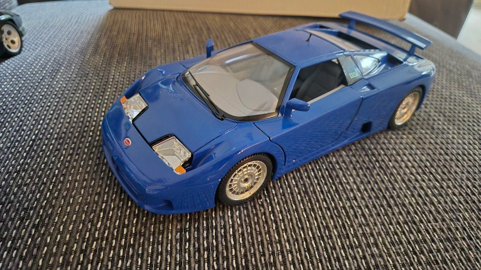 Bugatti EB 110 Bburago 1:18, Ophalen of Verzenden, Zo goed als nieuw, Auto
