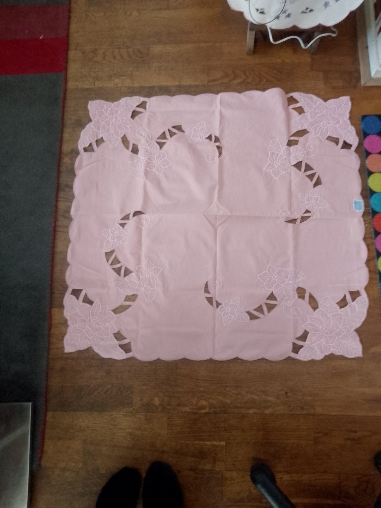 kleedje  voor op een kast tafel 80 x 80  cm, Huis en Inrichting, Ophalen of Verzenden, Vierkant, 50 tot 100 cm, 50 tot 100 cm
