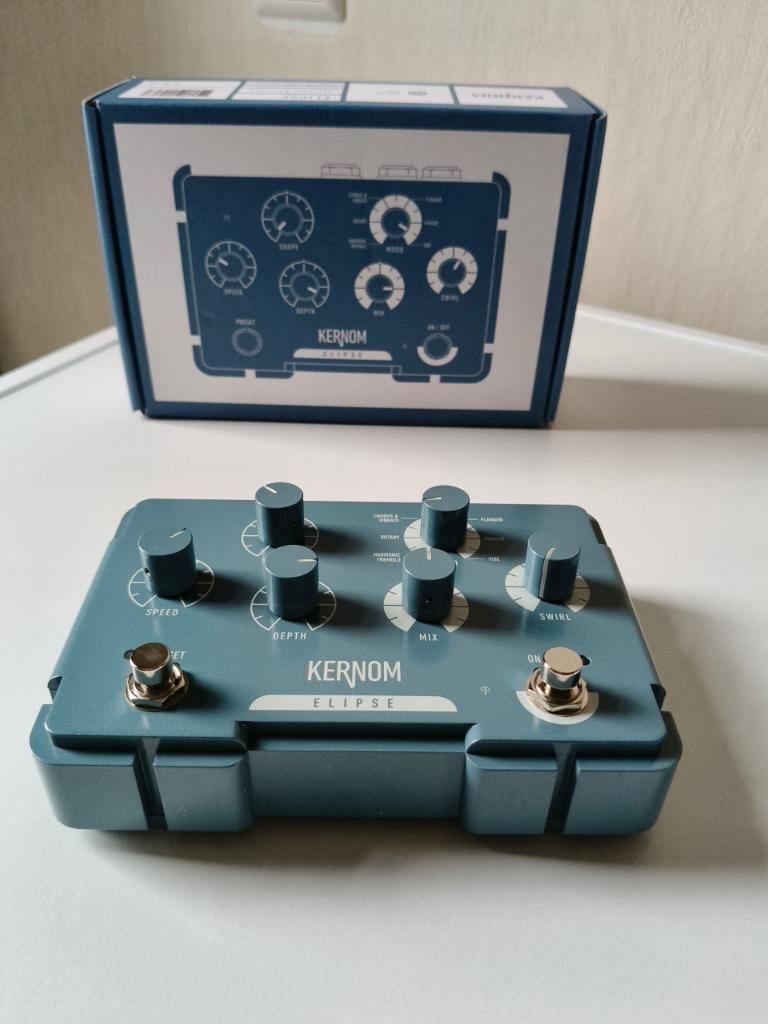 Kernom effectpedaal (chorus, phaser, flanger, rotary, etc), Muziek en Instrumenten, Effecten, Ophalen of Verzenden, Zo goed als nieuw