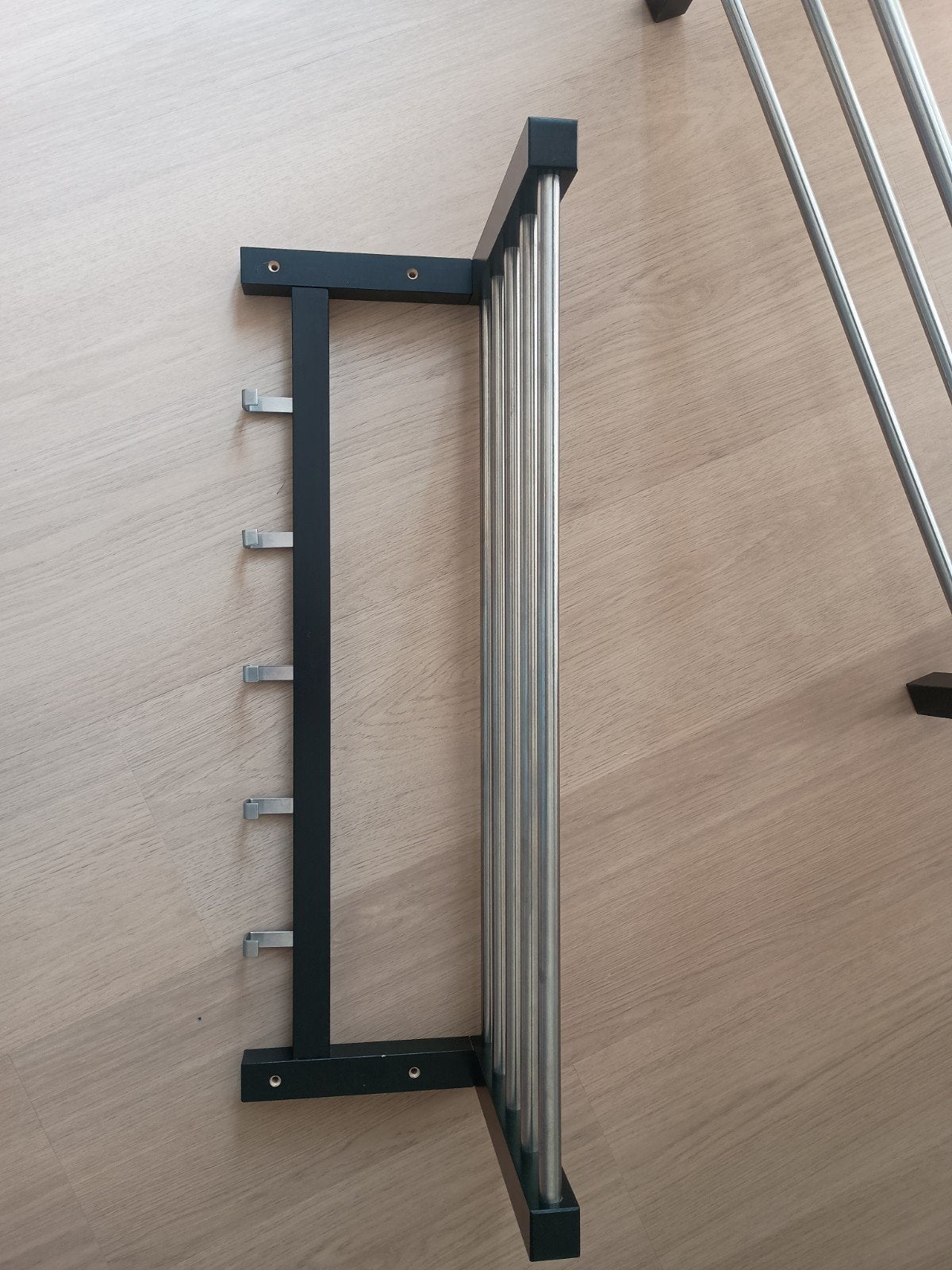 IKEA TJUSIG kapstok, Huis en Inrichting, Kasten | Schoenenrekken, Ophalen, Gebruikt