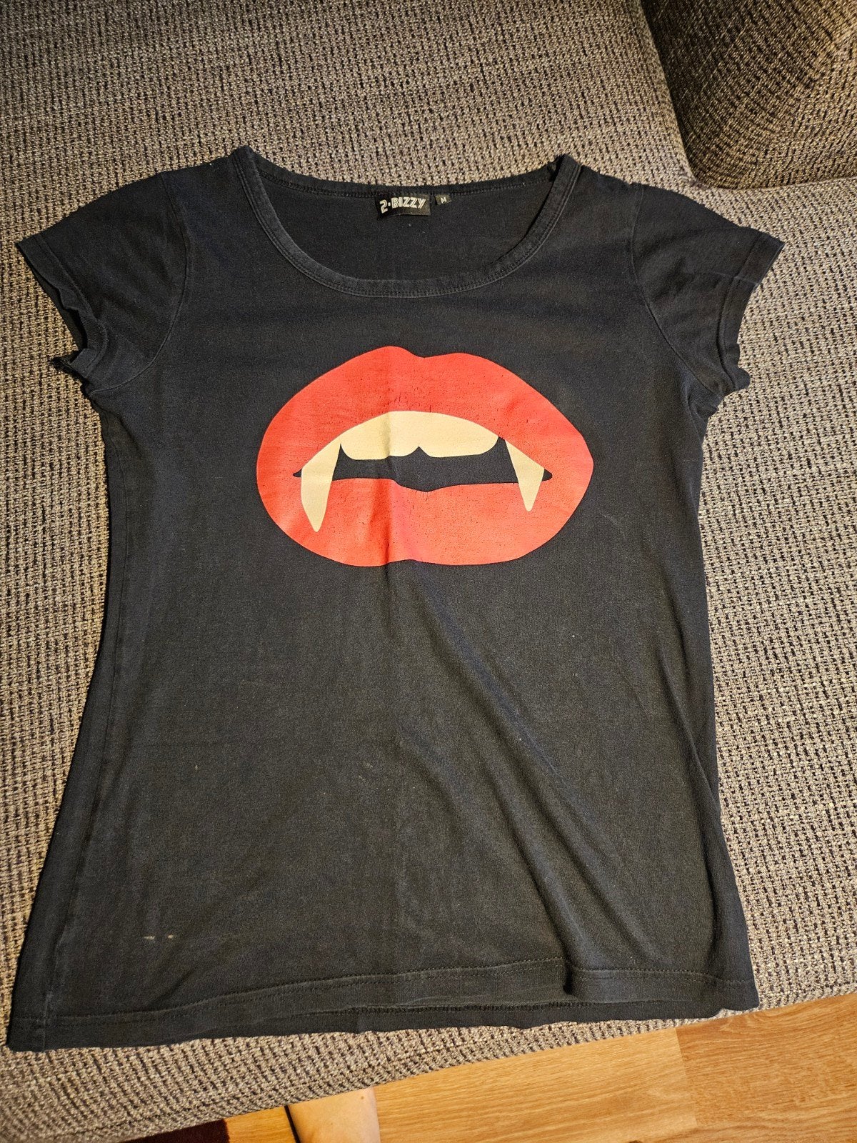 2-Bizzy Zwart Vampier T-shirt M/L - Halloween Gothic, Ophalen of Verzenden