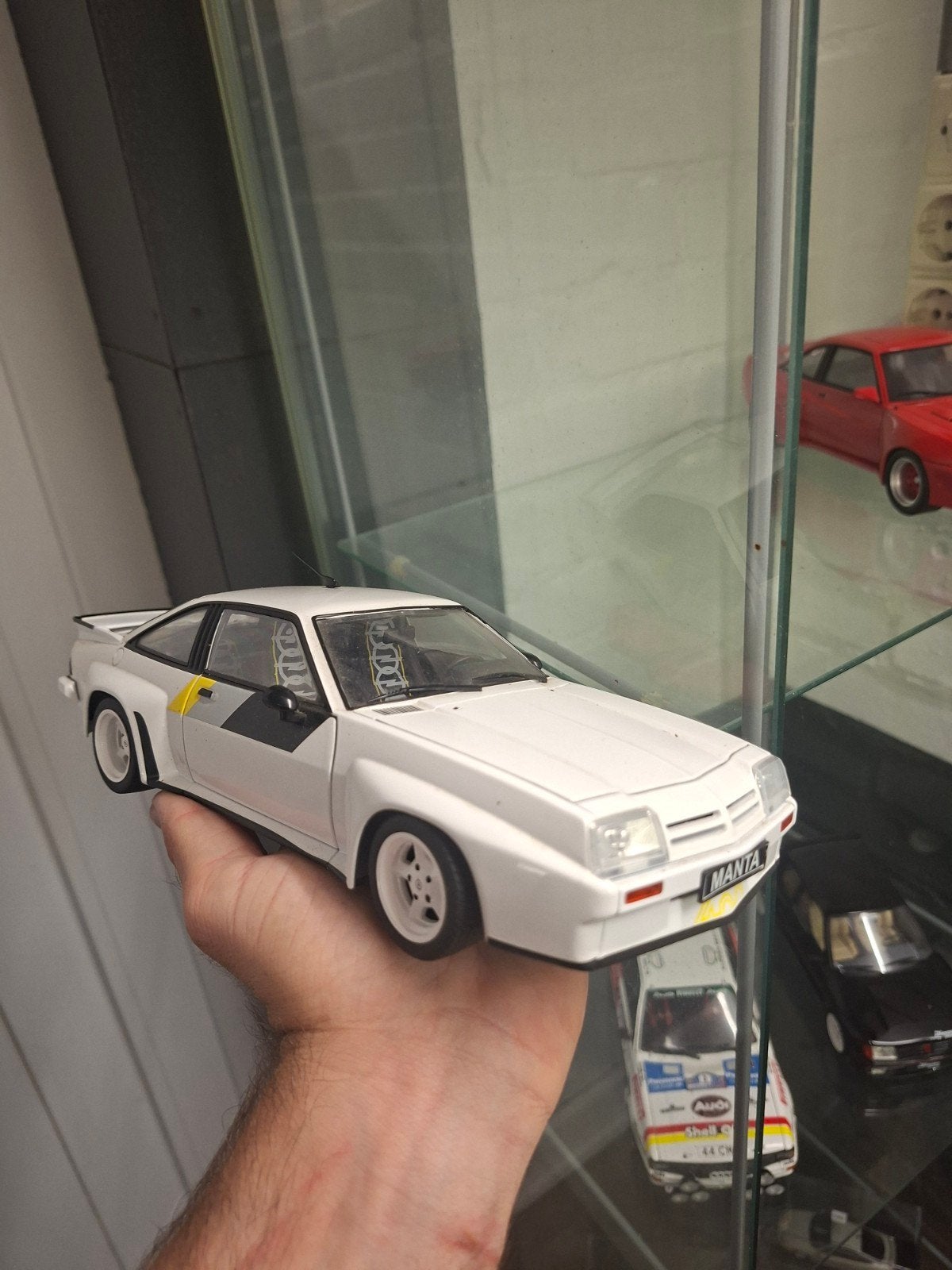Revell Opel Manta 400, Ophalen of Verzenden, Zo goed als nieuw, Revell