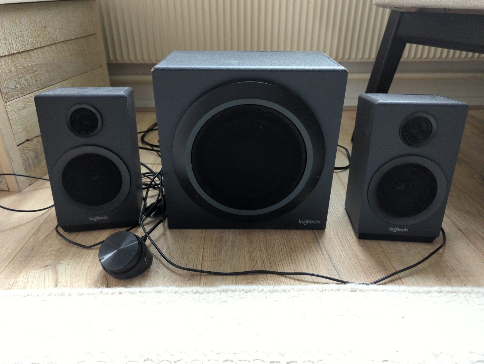 Logitech 2.1 Luidsprekerset met Subwoofer en Volumeregelaar, Computers en Software, Pc speakers, Ophalen, Zo goed als nieuw, Audiokanaal 2.1