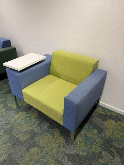 Design - Casala Palau Bricks  Fauteuil met bijzettafel, Gebruikt, Stof, 75 tot 100 cm, Ophalen of Verzenden
