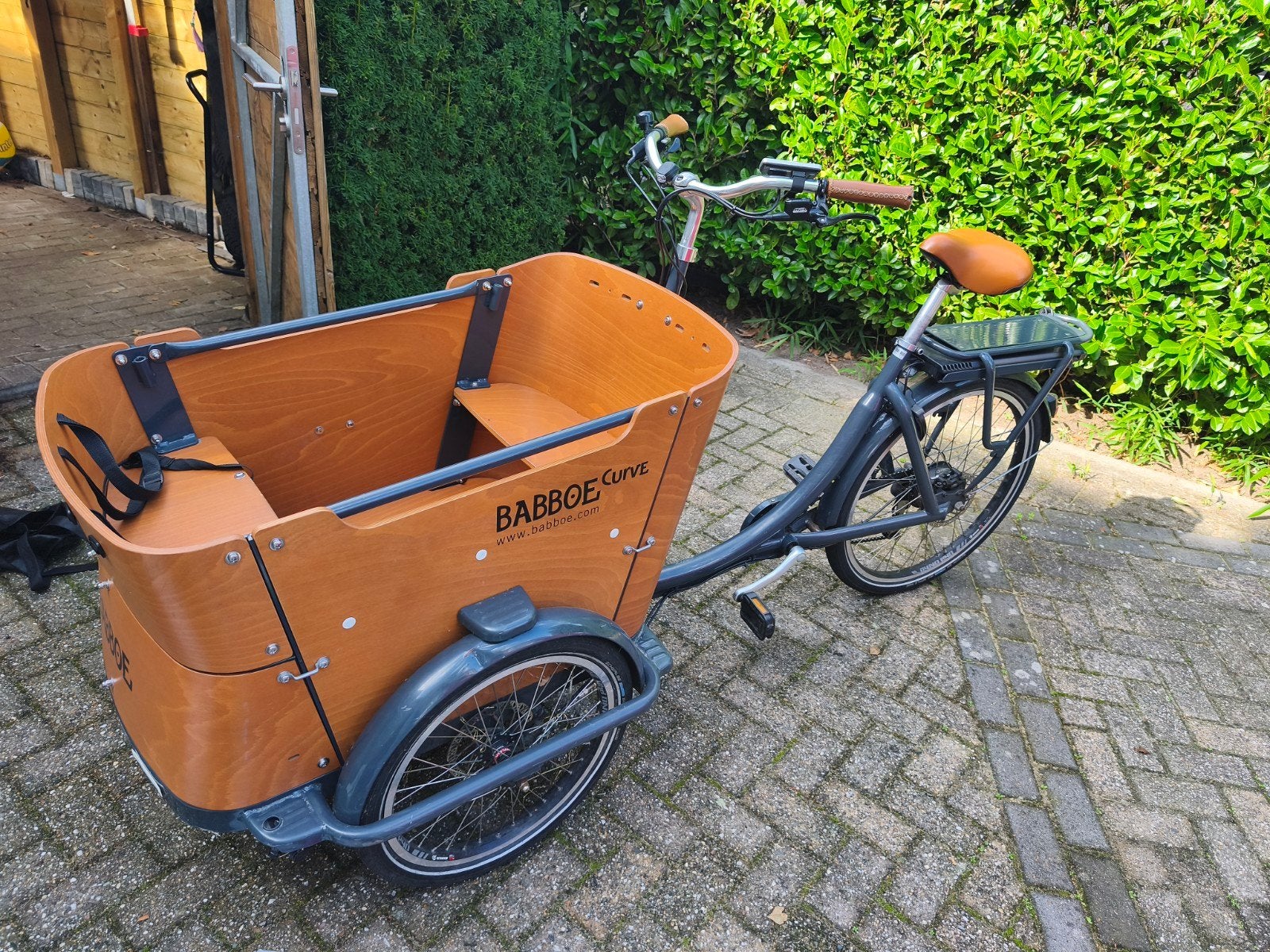 Babboe Curve Bakfiets met Keuringsbewijs en Accessoires, Ophalen, Gebruikt, 4 kinderen of meer