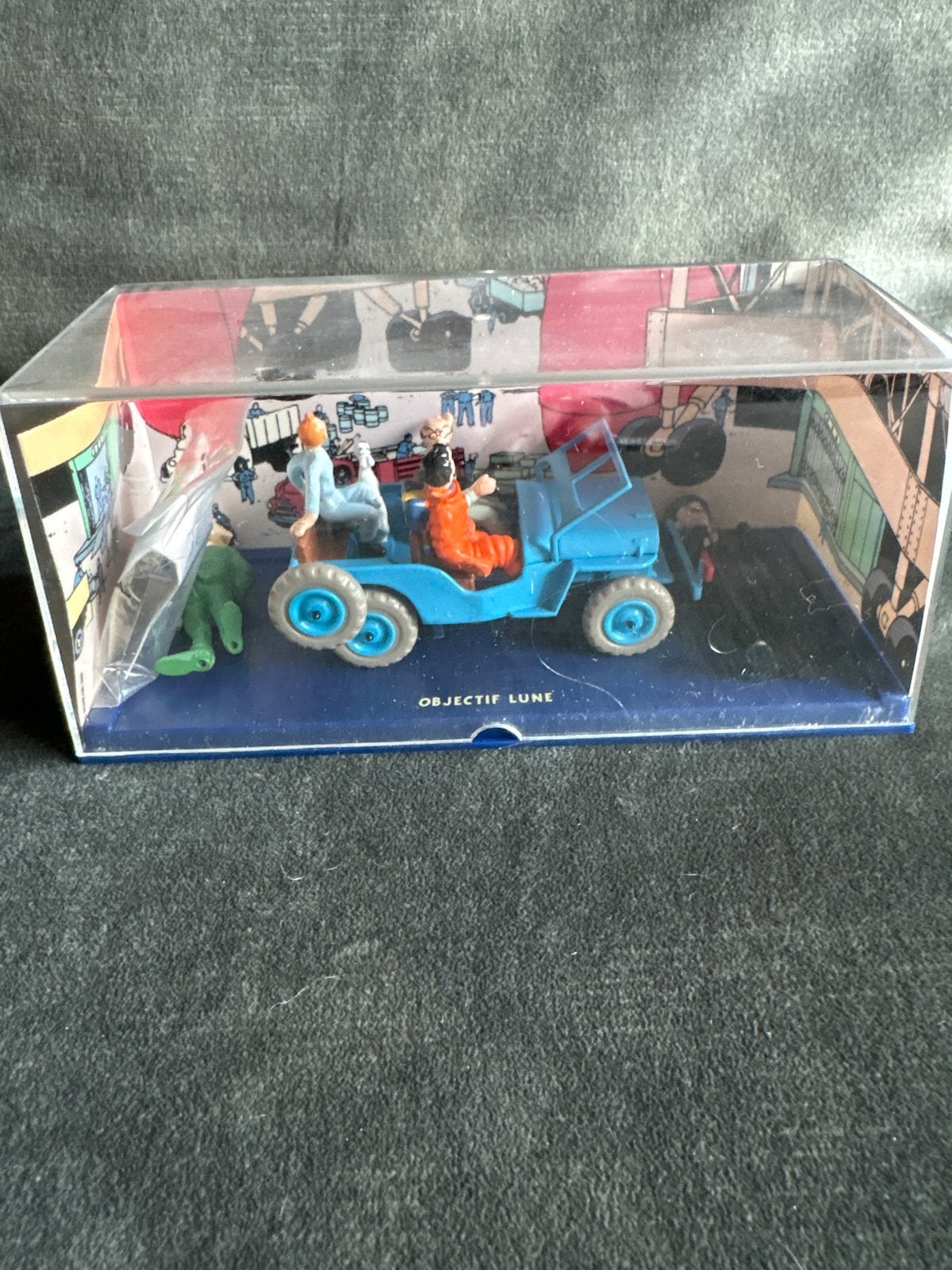 Kuifje Objectif Lune Jeep met figuren, Ophalen, Zo goed als nieuw